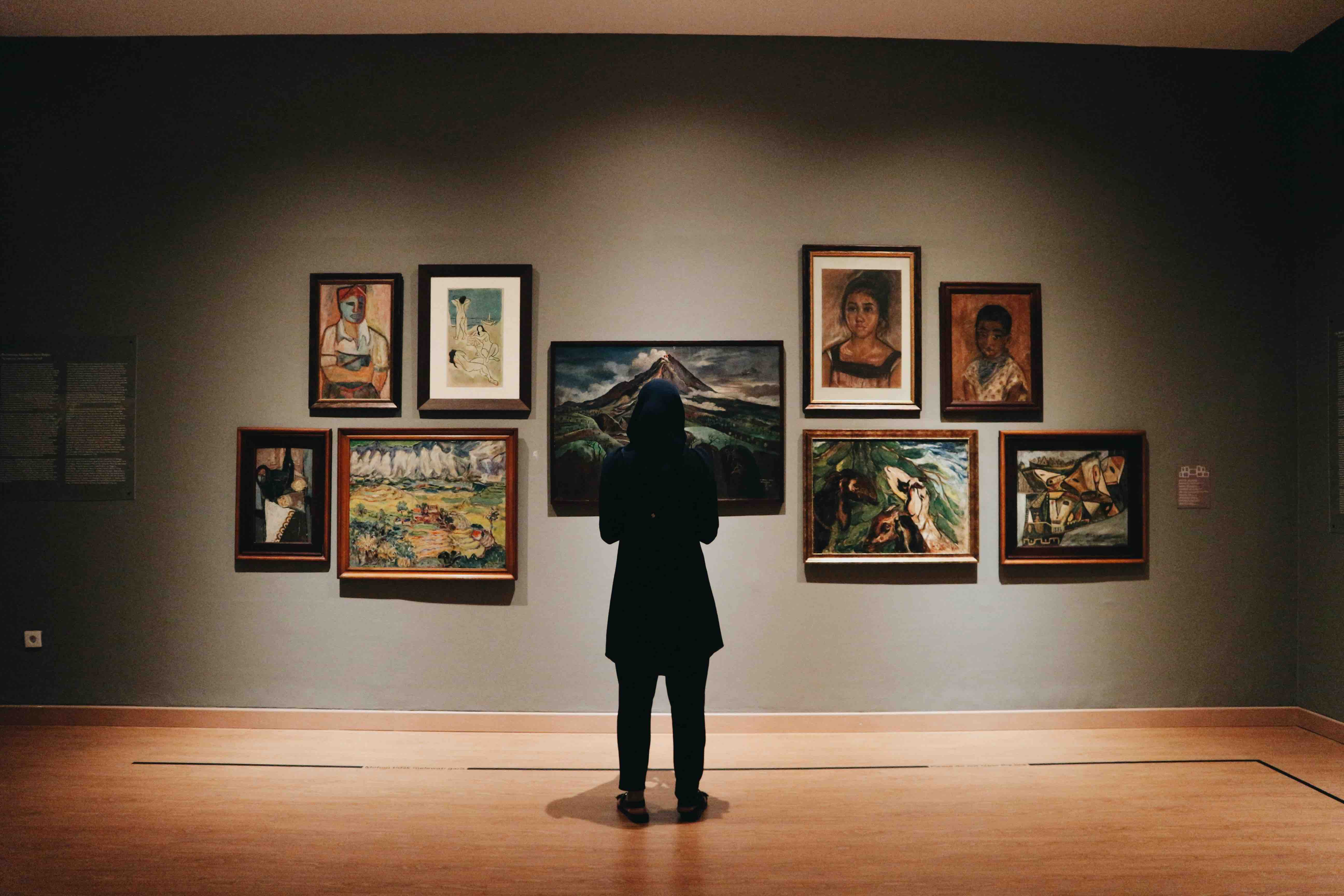 美術作品の展示イメージ